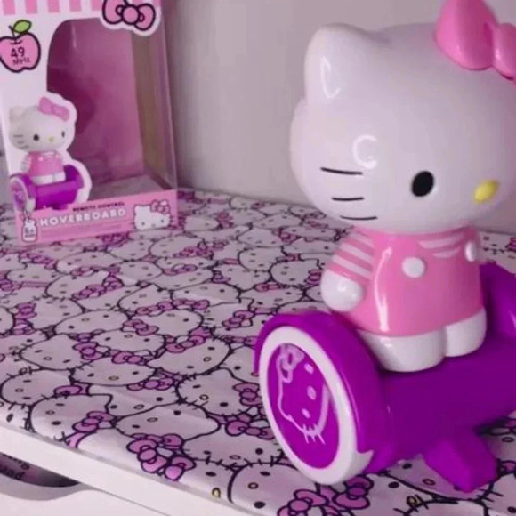 Hello Kitty Sanrio pink hover remote control car kids collector women's cat bow - Picture 4 of 9